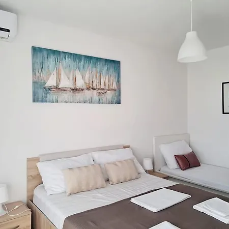 Lukrecija Apartment