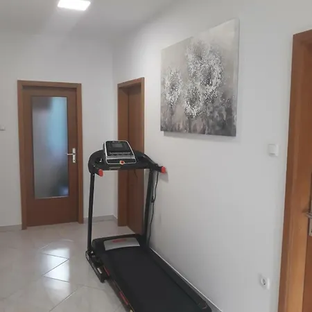 Lukrecija Apartment