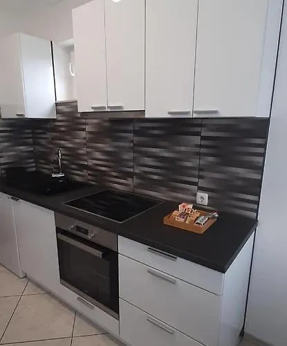 Lukrecija Apartman Selce