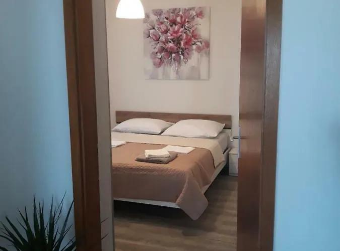 Apartman Lukrecija Selce