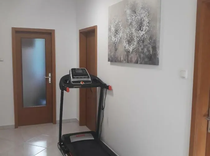 Lukrecija Apartman